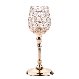 Pilar de copa de cristal chapado en oro y aluminio para mesa central - Product Image 1