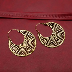 ต่างหูทองเหลืองแท้ ผ่านการรับรองคุณภาพจากห้องปฏิบัติการ ผิวเรียบเนียน ราคาโรงงานขายส่ง - Product Image 1