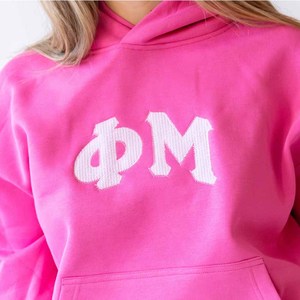 Sweat-shirts personnalisés avec lettres grecques pour la sororité Chi |   Vêtements Omega Tackle Twill en coton doux imprimé et brodé pour les étudiantes - Product Image 5