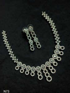 Classic American Diamond Bridal Jewelry <b>Set</b> Two-Piece Necklace and Earrings for Wedding Fashionable Classic Style - Product Image 5