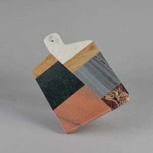 Planche à découper en bois d'acacia naturel de qualité supérieure, écologique, plateau de service pour fromages et charcuteries en bambou avec poignée - Product Image 1