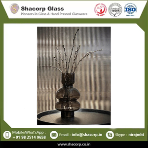 Wholesale Decorative <b>Glass</b> <b>Vase</b> with <b>Smoke</b> Finish for Hotels Restaurants and Event Styling - Product Image 6