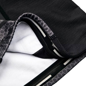 Collants et hauts de compression personnalisés Under Armour pour hommes, parfaits pour la course à pied, l'entraînement, le MMA et le grappling - Product Image 5