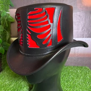 Sombrero de Copa Gótico Negro con Recortes de Huesos de Esqueleto y Forro Rojo, Disfraz Punk para Fiesta, Ajustable para Hombres, Mujeres y Adultos - Product Image 1