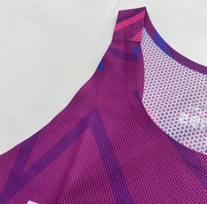 Camiseta sin mangas personalizada para hombre con estampado por transferencia, chaleco de running sin costuras, transpirable, de secado rápido, anti-UV, para maratón y deportes. - Product Image 3