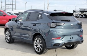 SUV Buick Encore GX Avenir Premium Deluxe à transmission intégrale - Product Image 3