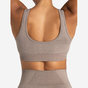 Prix d'usine, vente en gros, vêtements d'été pour femmes, ensemble de 2 pièces pour le yoga et l'entraînement, tenue de sport ajustée, soutien-gorge de sport personnalisé uni pour femmes - Product Image 4