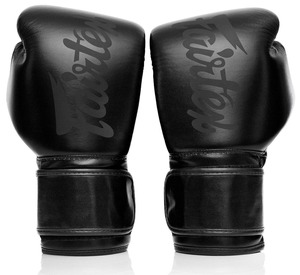 Guantes de Boxeo Fairtex Negros de Alta Calidad, Estilo Mexicano, para Entrenamiento de MMA y Sparring, Cuero Genuino de Vaca, Cierre de Gancho y Bucle - Product Image 2