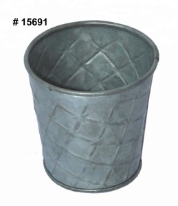 Seau en métal Quart couleur Noir Pot de fleurs et jardinière pour intérieur extérieur jardin balcon tout type de décoration Personnalisable - Product Image 6