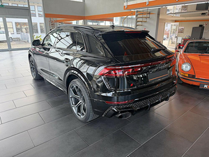 Brand New 2025 Audi RSQ8 Turbo 4.0L R20 Left Dark Leather Seats Panoramic Sunroof LED Headlights Automatic SUV 640 HP Euro V - Product Image 2