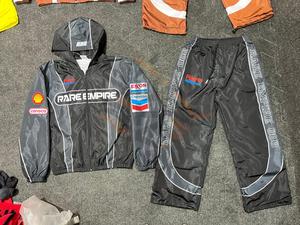 Conjunto Deportivo Ligero de Dos Piezas, Chaqueta y Pantalones Cortos, Estilo Urbano, Unisex, Tallas Grandes, Personalizable, 2026 - Product Image 2