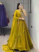 Ensemble de lehenga évasé Fendy pour femmes, 5 mètres, avec perles et sequins |   Blouse de créateur traditionnelle |   Dupatta perlée en cristal