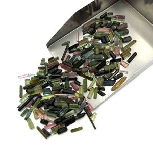 Lote de Turmalina Natural Multicolor en Bruto, Certificada por IGI, para Joyería - Product Image 3