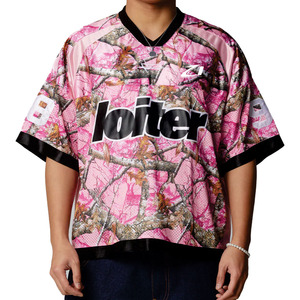 เสื้อเจอร์ซีย์อเมริกันฟุตบอลตาข่ายลายพรางสีชมพูขนาดใหญ่สำหรับผู้ชาย เนื้อผ้าโพลีเอสเตอร์ระบายอากาศได้ดี เสื้อทีมสตรีทแวร์ เสื้อยืดกีฬาแบบยูนิเซ็กซ์ - Product Image 1