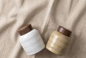 Tarro de Almacenamiento para Cocina con Acabado Glaseado Moteado y Tapa de Bambú, Acabado Liso, Organizador Moderno para Encimera, Elegante Contenedor para Despensa - Product Image 6