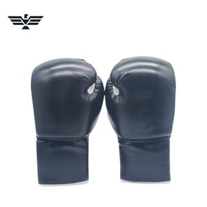 Gants de boxe professionnels blancs en PU avec sangle de poignet réglable, fermeture à lacets, respirants, unisexes pour adultes, personnalisables par sérigraphie - Product Image 3