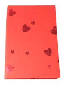 Cuaderno de Diario Promocional Personalizado Hecho a Mano con Papel de Algodón Reciclado A5, con Corazón Rojo en Relieve, Tapa Dura, para Estudiantes, Camelon Exports - Product Image 1