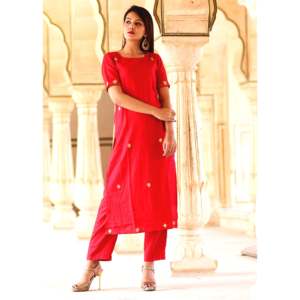 Robe Kurta et pantalon en rayonne rouge, taille XS - Product Image 4