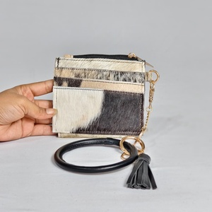 Cartera de Cuero Genuino para Mujer con Borla y Asa de Anillo, Diseño Panelado, Cierre de Hebilla, Corta, para Uso Diario - Product Image 4