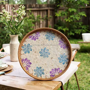 Plateau en rotin incrusté de nacre personnalisable pour servir et présenter, avec support OEM, rotin naturel et nacre du Vietnam - Product Image 6