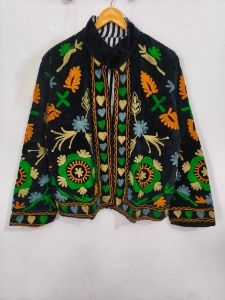 เสื้อแจ็คเก็ตกำมะหยี่ปักลายซูซานีหลากสีขายดีสำหรับผู้หญิง ระบายอากาศได้ดี ดีไซน์ลายดอกไม้ งานฝีมือทำมือ เสื้อผ้าสตรี - Product Image 1