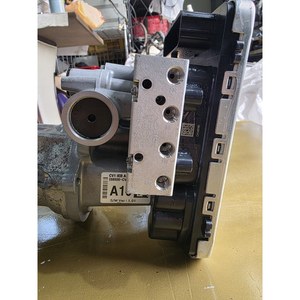อะไหล่อิเล็กทรอนิกส์ยานยนต์อื่นๆ ใช้ได้กับ Kia EV6 IEB ชุดเบรกไฟฟ้า 58500-CV100 CV1 ASSY อะไหล่รถยนต์เกาหลี - Product Image 6
