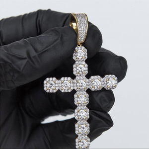 จี้กางเขนเงินแท้ 925 ประดับเพชรโมอิสซาไนต์ VVS ขนาดเล็ก สร้อยคอแบบ Ice Out เครื่องประดับจี้เพชรโมอิสซาไนต์รูปกางเขน - Product Image 1