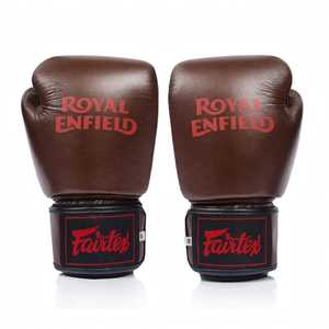 Gants de boxe en cuir Fairtex de qualité supérieure, couleur marron, à doigts entiers, avec fermetures auto-agrippantes réglables, pour le kick-boxing et les arts martiaux. - Product Image 1