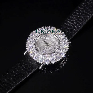 Reloj de Cuarzo de Lujo de Alta Demanda, Caja Redonda, Correa de Cuero Negra, Hebilla de Acero, Estilo Diario para Mujer - Product Image 4