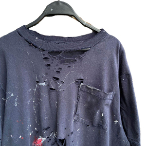 เสื้อยืดสไตล์สตรีทแวร์แบบเรียบ โลโก้ดีไซน์ขาดๆ ทรงปกติ ผ้าฝ้าย 100% ทรงเข้ารูปสำหรับผู้ชาย คุณภาพสูง ป้องกันการยับ - Product Image 5
