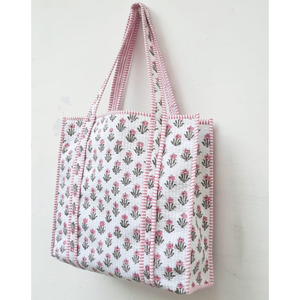 Bolsa de Mano de Algodón Acolchada con Estampado de Cactus Rosa, Hecha a Mano en Jaipur, Ecológica, Duradera, Ideal para Regalos, Oficina y Salidas Informales - Product Image 1