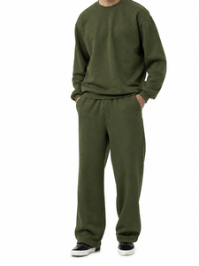 Ensemble de survêtement pour homme à col rond, idéal pour le fitness, la gym, la course à pied et les loisirs – Vêtements de sport haut de gamme sur mesure - Product Image 5