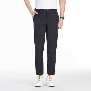 Pantalon décontracté pour homme avec taille élastique, léger et confortable, style capri - Product Image 2