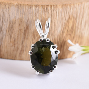 Colgante de Moldavita Natural en Bruto, Plata de Ley 925, Color Púrpura, Hermoso Diseño Hecho a Mano, Piedra Genuina, Regalo - Product Image 2