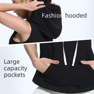 Camiseta deportiva con capucha de secado rápido y transpirable con borlas para mujer, para correr, culturismo y fitness. - Product Image 3