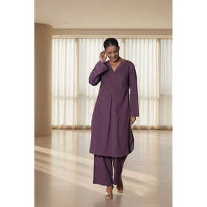 Ensemble Kurta en velours côtelé Mulberry Wine pour femmes - Product Image 5