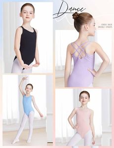 Uniforme de cheerleading pour filles avec finition haut de gamme et logo personnalisé pour les activités scolaires, les fêtes et les spectacles de cheerleading - Product Image 3