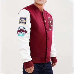 Chaqueta Universitaria Personalizada en Color Granate y Blanco, Cuerpo de Lana, Mangas de Cuero, Parche de Chenille, Chaqueta Letterman, Proveedor de Marca Privada OEM - Product Image 3