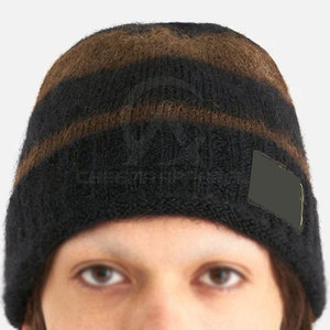 Gorro de punto a la moda con diseño elegante, ideal para estilo urbano, uso al aire libre y temporadas frías. - Product Image 4