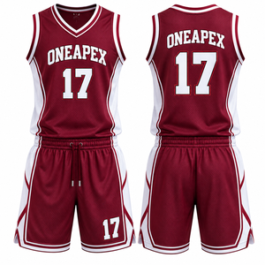 Ensemble d'uniformes de basketball blanc et bordeaux, maillot et short sublimés sur mesure, maille respirante, fabricant de vêtements d'équipe en gros - Product Image 5
