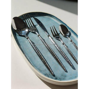 Ensemble d'argenterie polie brillante Hôtels Restaurants Vaisselle Décorative En Acier Inoxydable Minimaliste Couverts Et Couverts Ensemble de 5 - Product Image 6