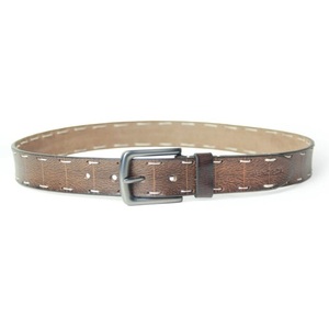 Ceinture en cuir pour homme, design tressé à la main, sur mesure, adaptée aux occasions formelles ou décontractées - Product Image 1