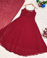 Robe de soirée de créateur en faux georgette à sequins, coupe ample, avec dupatta en faux georgette, ensemble prêt-à-porter