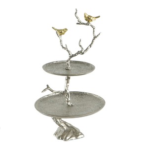 Support à gâteau à deux niveaux en métal avec design de branche d'arbre et oiseaux dorés faits à la main pour une présentation élégante - Product Image 1