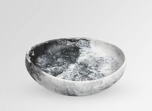 Bol en résine époxy fait main avec un design imitation marbre émeraude et une finition nacrée offrant une beauté décorative unique - Product Image 2