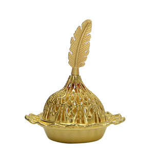 Quemador de Bakhoor de Estilo Árabe Premium con Base de Madera y Tapa Metálica, Diseño para Fragancia Árabe Durante Todo el Año, Decoración Festiva para el Hogar - Product Image 3