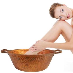Bol à pédicure en cuivre décoratif, parfait pour les espaces de beauté professionnels nécessitant des accessoires fonctionnels et décoratifs - Product Image 2