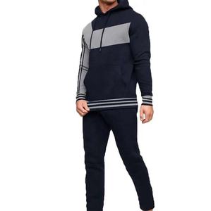 Ropa de gimnasio de color personalizado para hombre, nuevo y elegante chándal de algodón liso a granel, entrenamiento deportivo impreso, venta al por mayor para la temporada de invierno - Product Image 1
