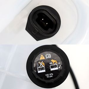 Réservoir de trop-plein de liquide de refroidissement blanc compatible avec les modèles de camions International Durastar/Harvester pour l'expansion et la protection contre le trop-plein - Product Image 4