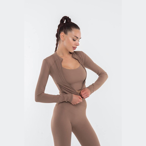 Paquete de Yoga Avanzado de 3 Piezas con Tapete de Agarre Superior, Correa Larga Ajustable y Espuma Densa de Alta Densidad - Product Image 1